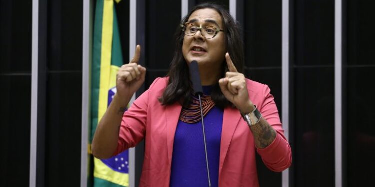 Projeto transfere simbolicamente capital do Brasil para Belém durante COP30