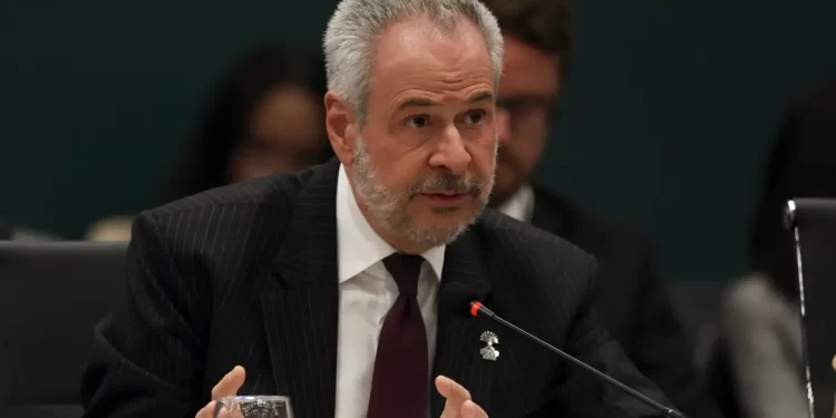 Presidência da COP30 propõe agenda global com 30 ações para acelerar combate às mudanças climáticas