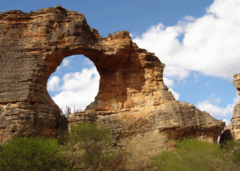 Parque Nacional da Serra da Capivara celebra 46 anos com programação cultural e ambiental