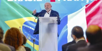 Lula anuncia ratificação do Tratado do Alto Mar ainda em 2025 e compromissos ambientais rumo à COP30