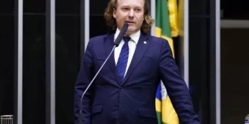 Ibama receberá R$ 825,7 milhões para combater desmatamento ilegal na Amazônia