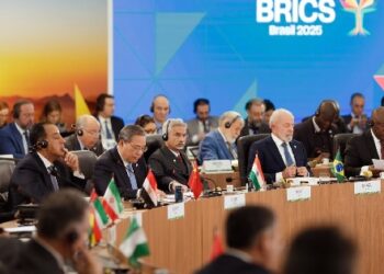 BRICS Acordo forte para eliminação de doenças relacionadas à pobreza e desigualdades