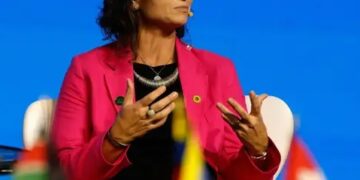 “Investimentos sim, e não como caridade.”